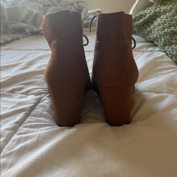 So Tan Wedge Ankle Boots - Picture 4 of 6